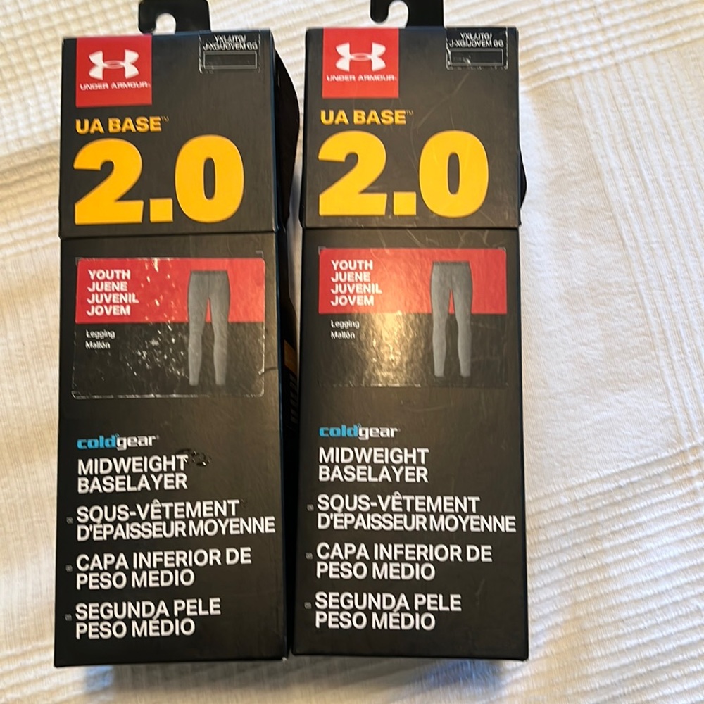 Set of 2 Under Armour Base 2.0